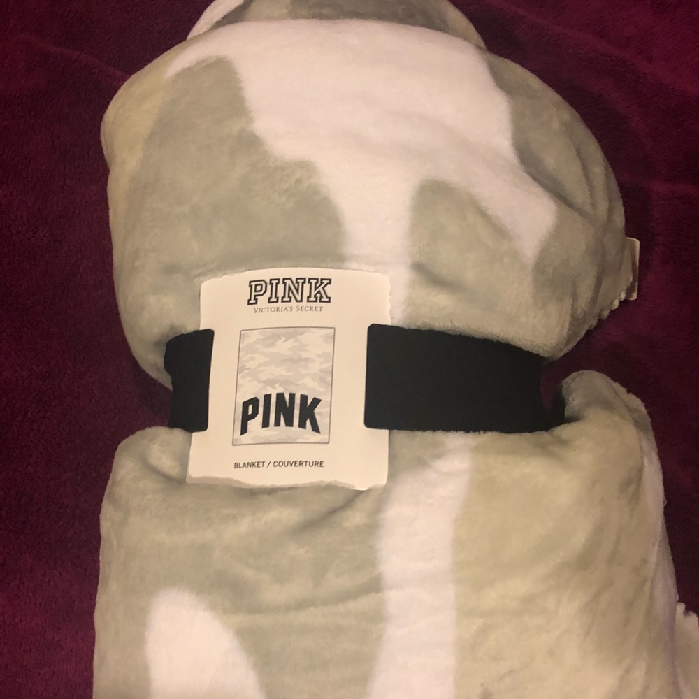 PINK blanket